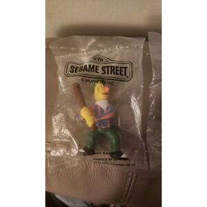 Vintage‎ Sesame Street Bert/Ernie Playing Baseball Applause PVC Figure